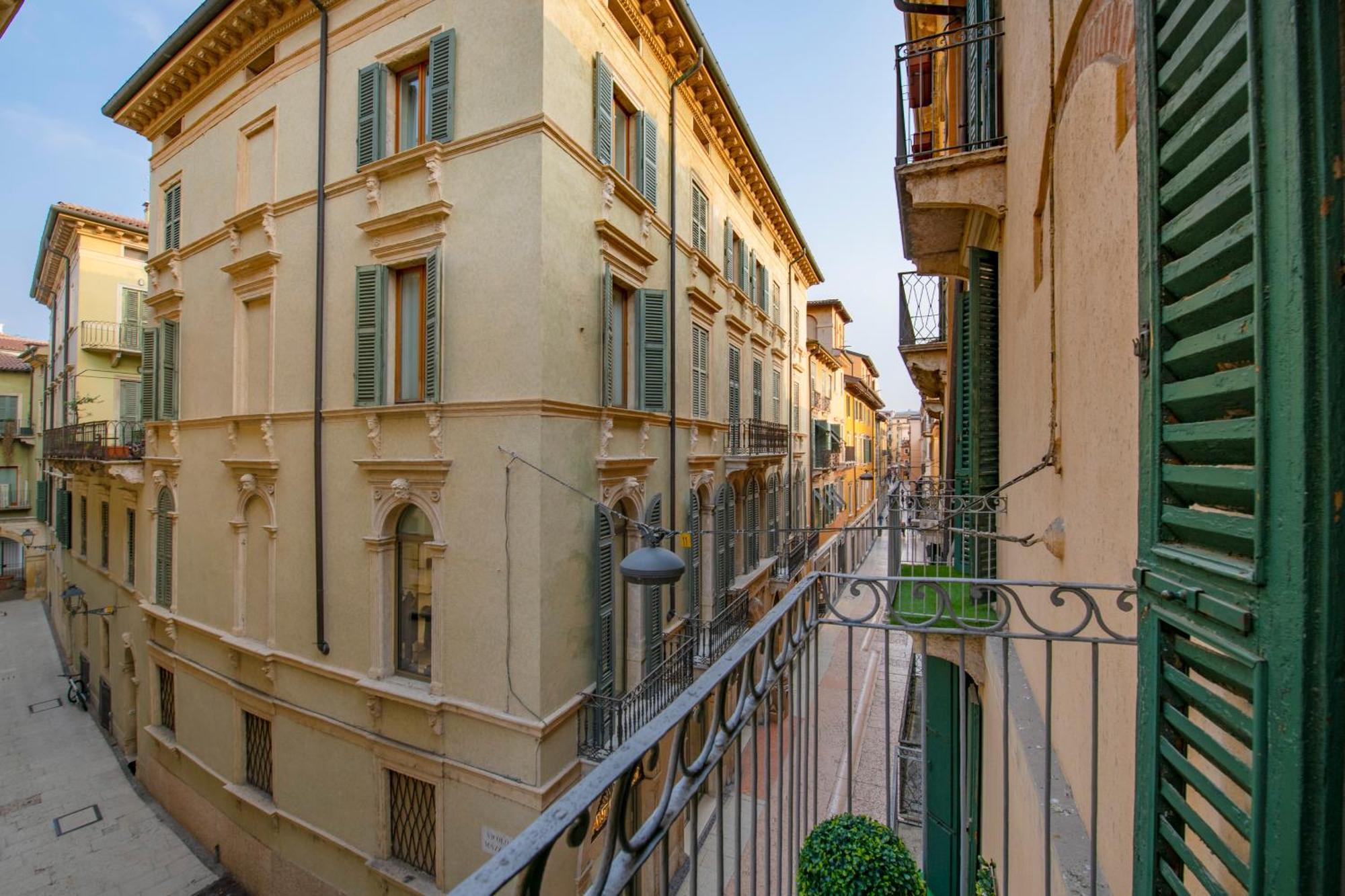 Arena Suite Mazzini Verona Buitenkant foto